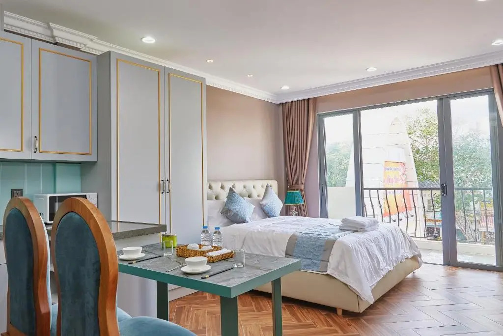 The Alcove Apartments