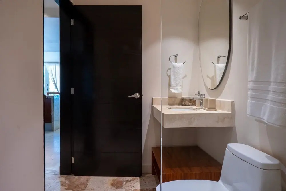 Elements 124 - No Ota 2 Bedroom Condo by RedAwning