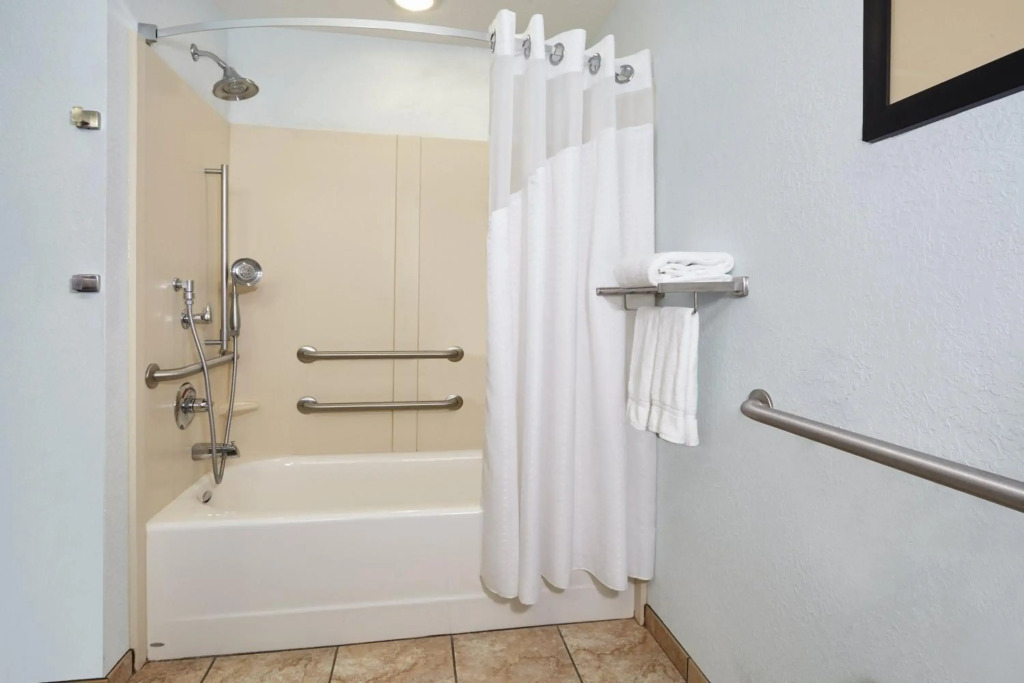 Holiday Inn Express Pekin - Peoria Area by IHG