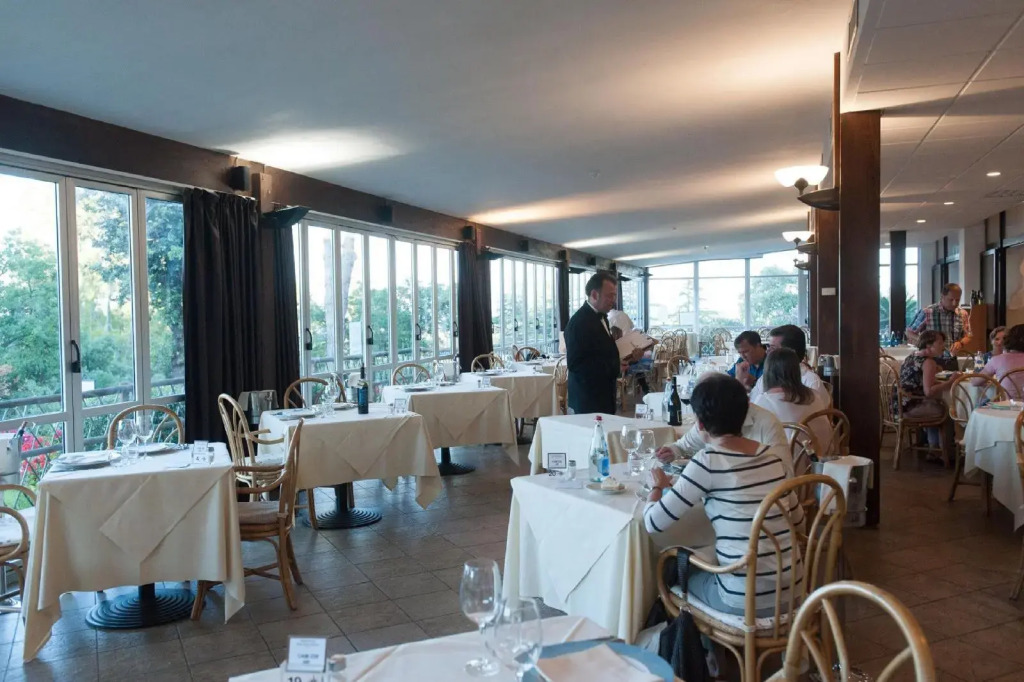 JR Resort Elba International