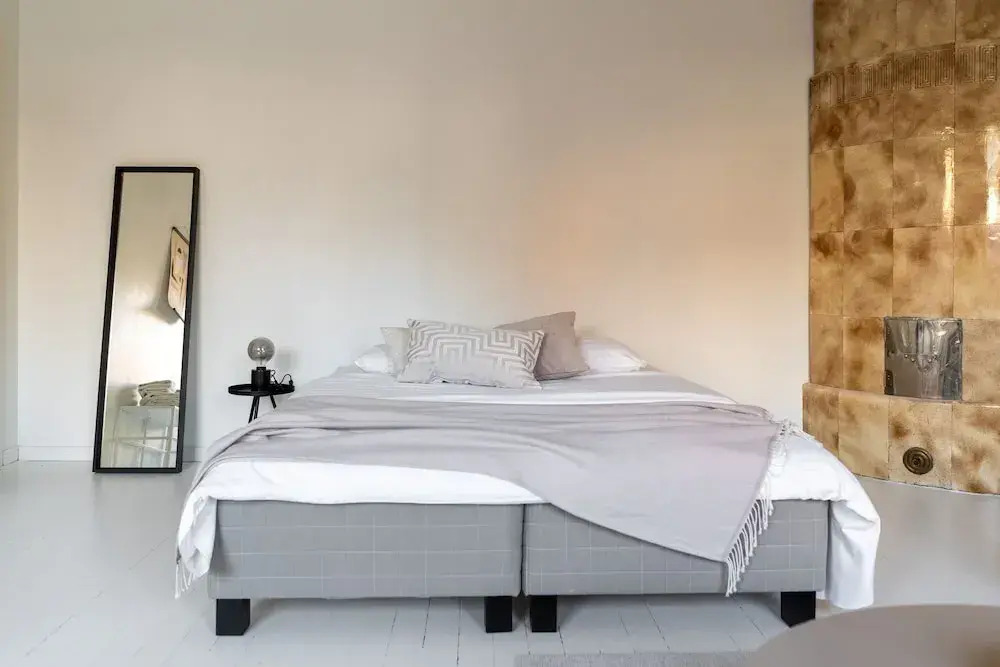 Studio for 4 people next to Areena
