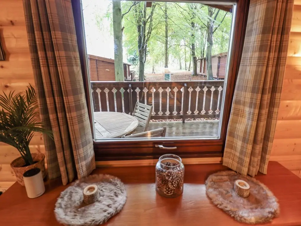 Leafy Hollow Lodge