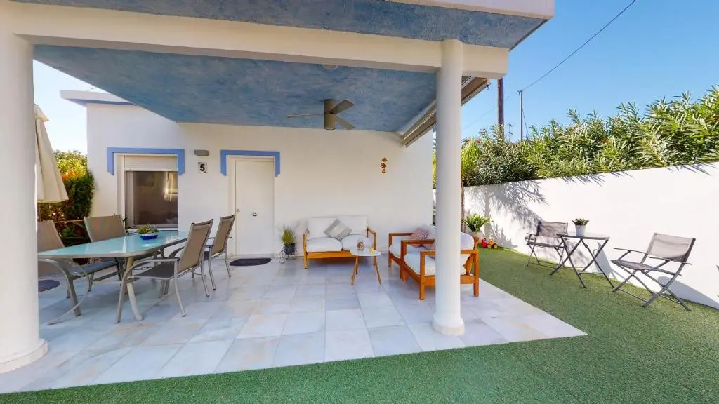 Villa Juan Miguel en Dénia a 50m de la playa Terraza, barbacoa y parking By Family Homes Rentals