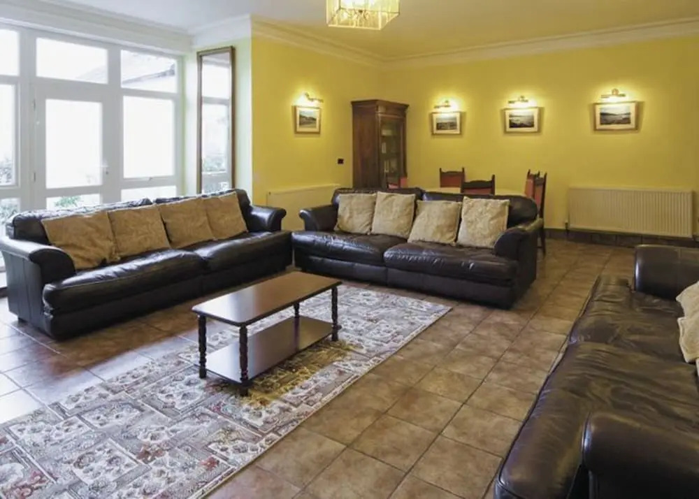 Lovely Large home 10 Minute Walk to Barmouth Beach