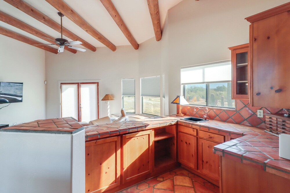 Pool & Views! Luxury Sonoran Desert Oasis Retreat