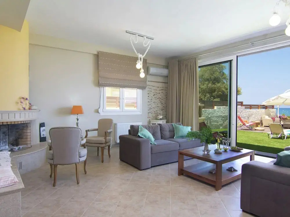 Deux Paradis, a BeachFront Retreat, By ThinkVilla