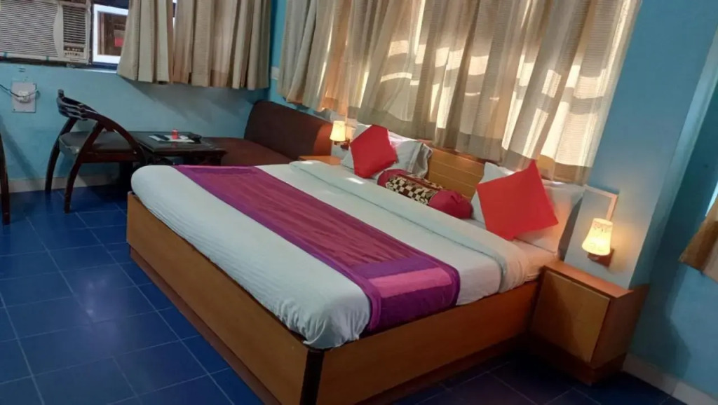 Hotel Veersarthak Residency