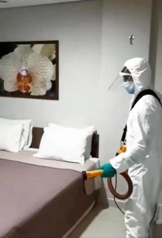 Lis Hotel