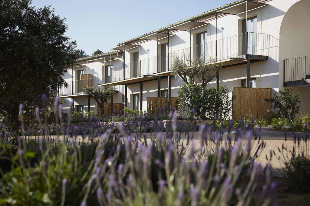 Hotel Restaurant Mas Lazuli by Fimedhotels