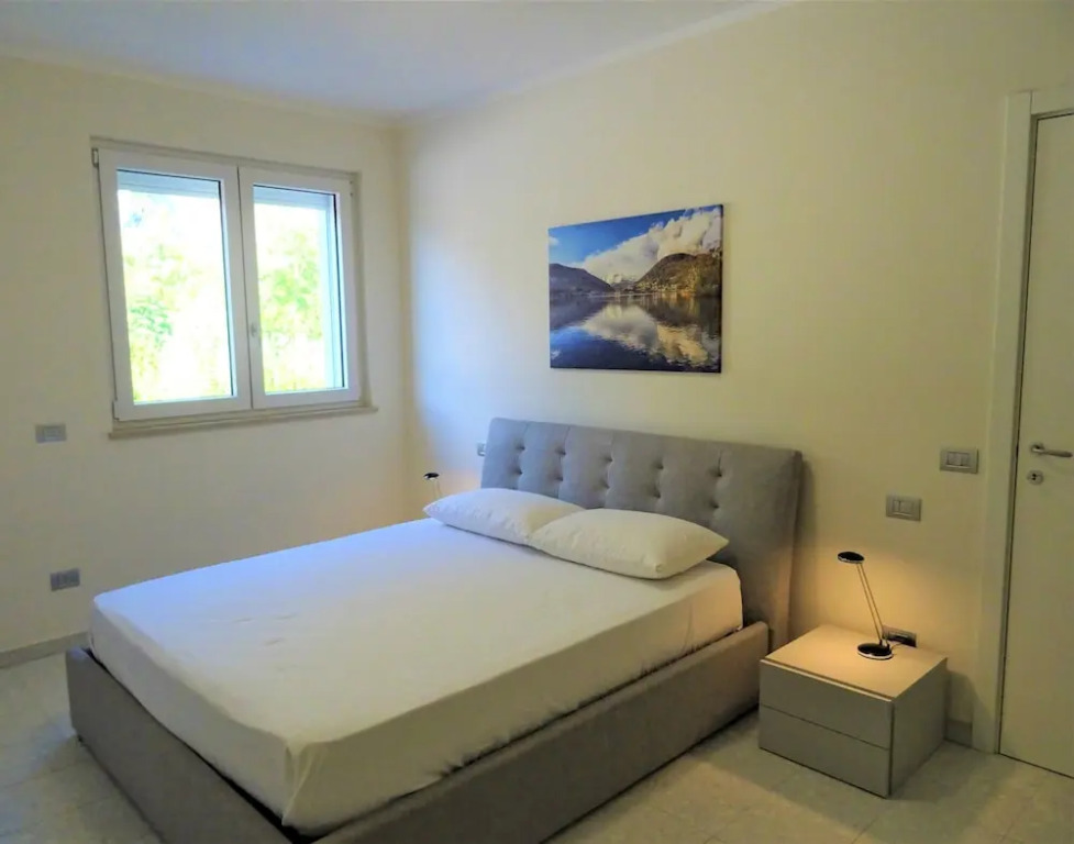 Yachting Residence - Private Dock, Lake Access & SPA