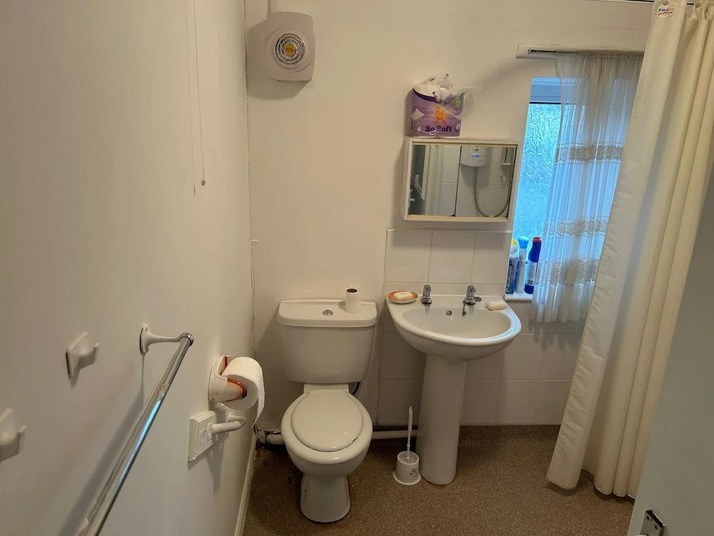 Stunning 3-bed House in Burnley