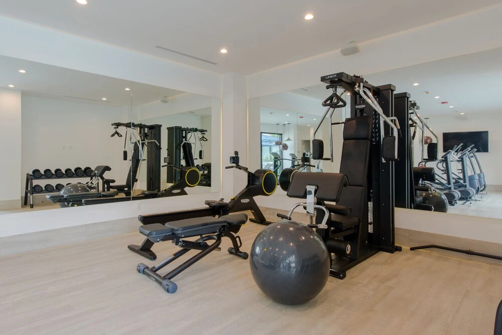 Best Location - 3bdr Luxury - Pool - Gym