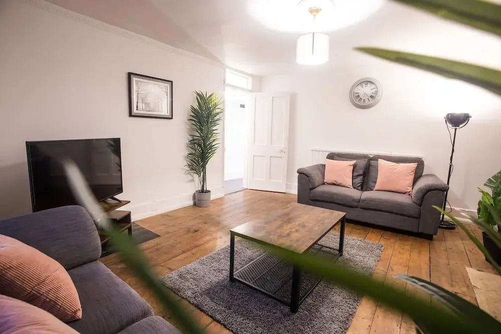Short Stay Bristol - Pembroke Apartment