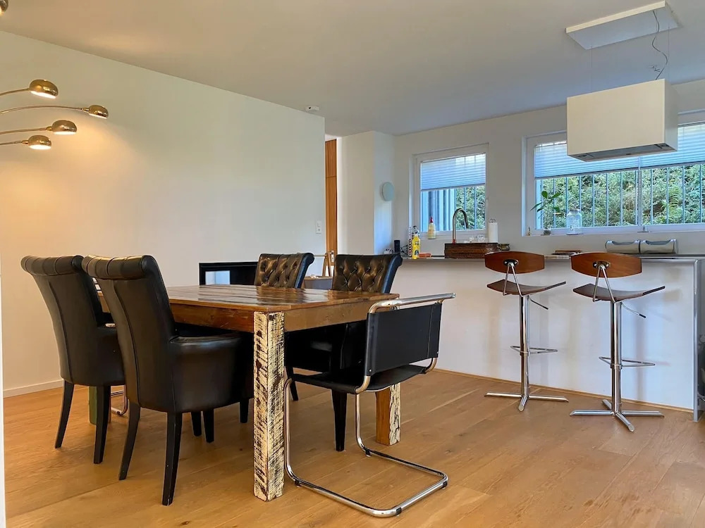 Luxury Apartment -Exclusive Neighborhood
