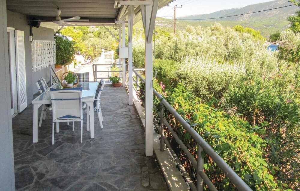 Amazing Home in Porto Germeno With Wifi and 2 Bedrooms