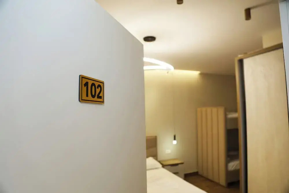 Kalpazo Rental Hotel Tommy Durres