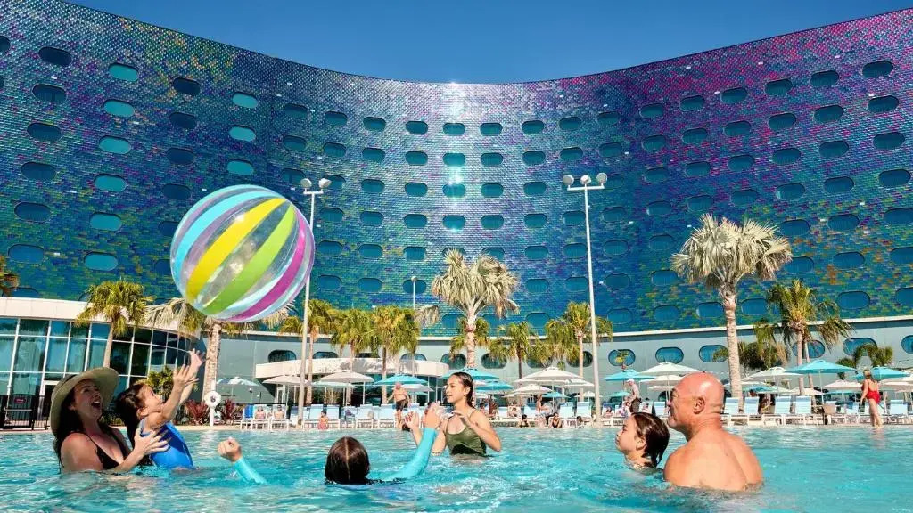 Universals Terra Luna Resort