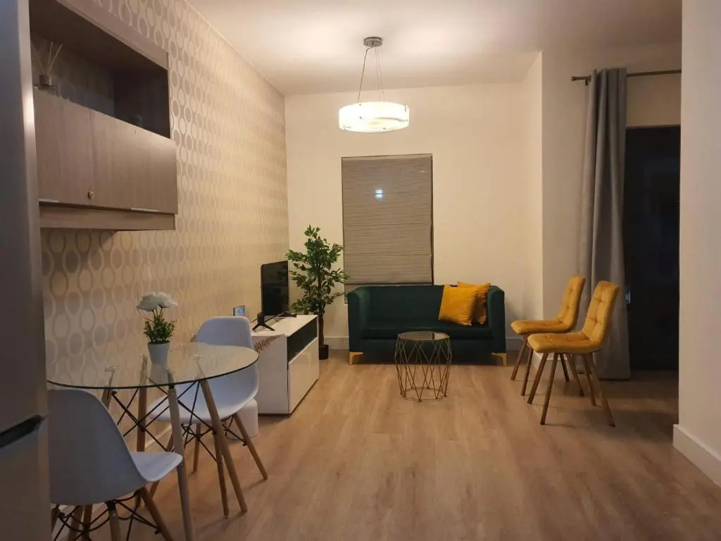 Stunning, Modern 1 bedroom Apartment Sandton