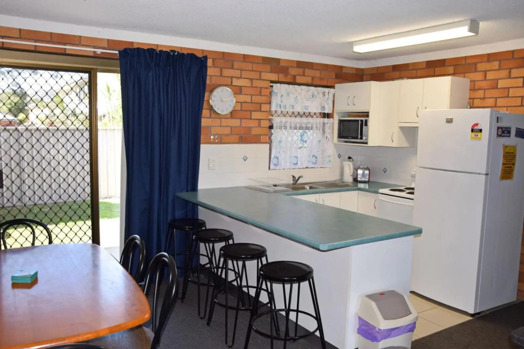 Cameo Court 2