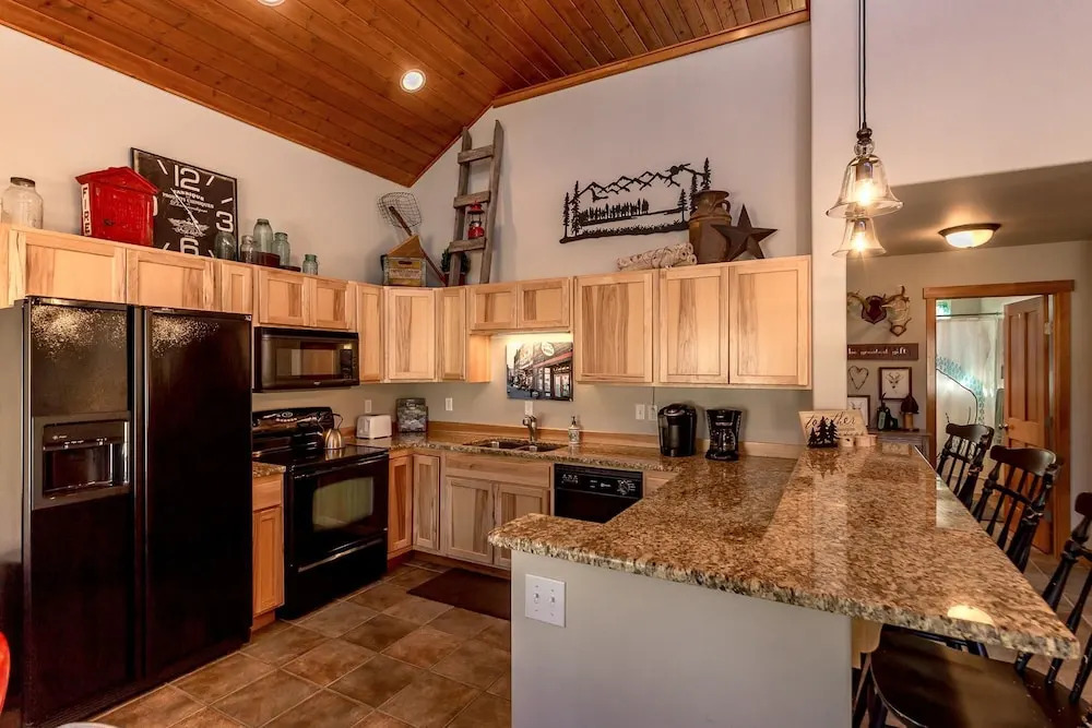 Wintergreen Chalet