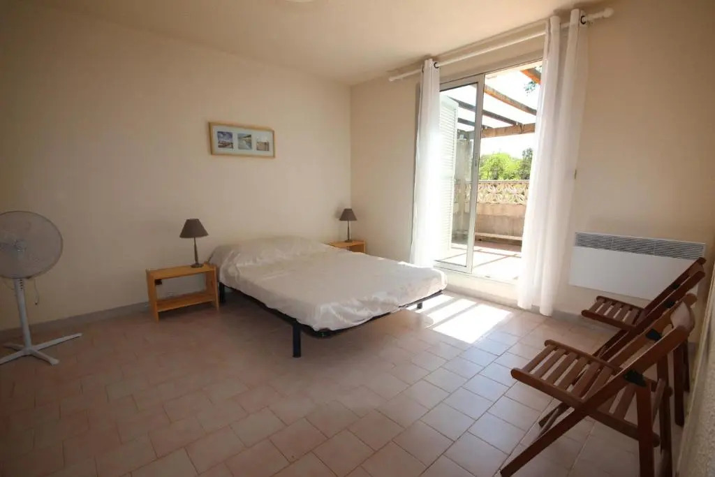 A quelques pas de la plage Belle Maison de vacances, 6 à 8 couchages, 3 chambres, balcon, jardin, parking, 50m de la mer- PORTIRAGNES PLAGE LXBOSQD