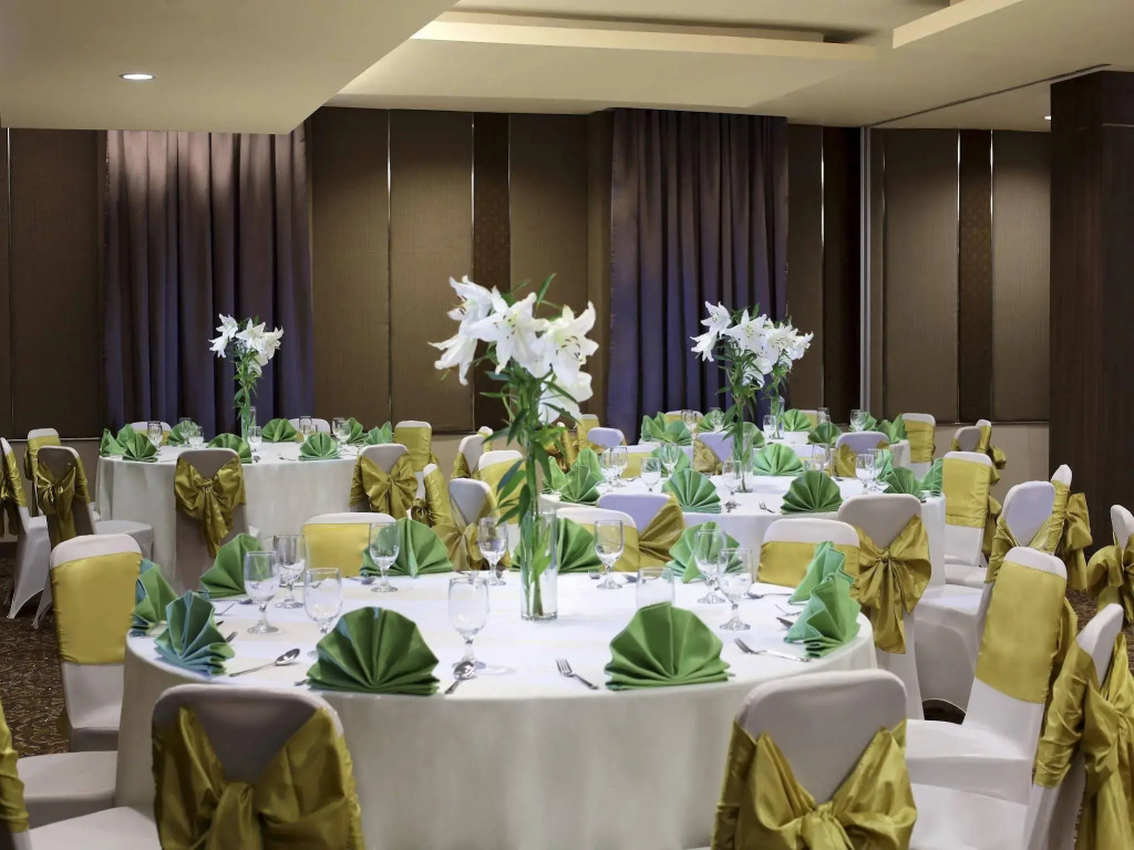 Hotel Santika Depok