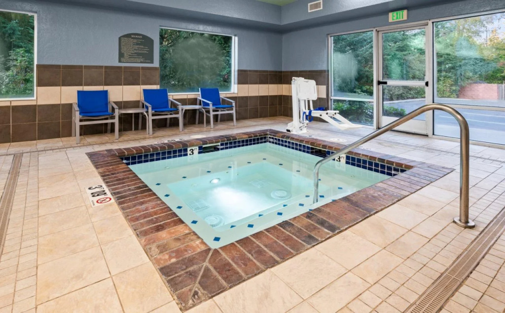 Holiday Inn Express Hotel & Suites Marysville by IHG