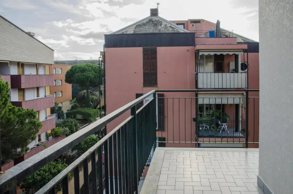 010 - Sant Anna loft VISTA MARE 150m dalla SPIAGGIA