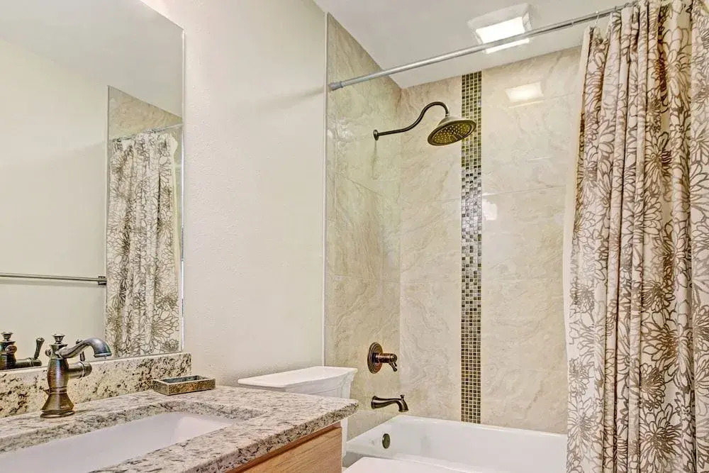 Heart of Breckenridge - 3 Br Condo
