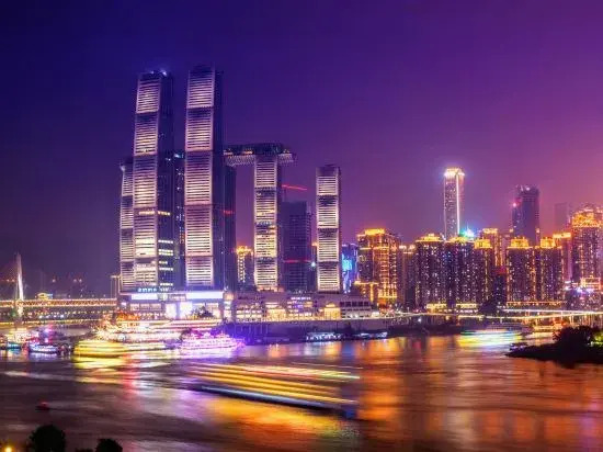Borrman Hotel （Chongqing Auto Expo Center Sanya Bay Subway Station）