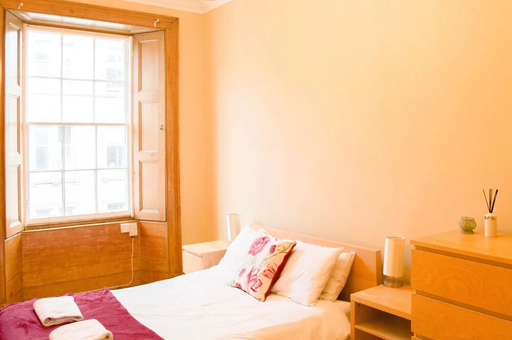 Spacious 4 Bedroom New Town Home