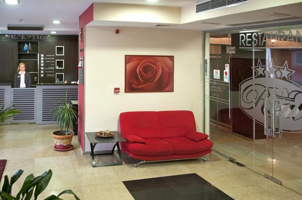 Hotel Real