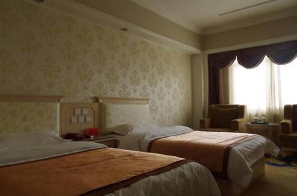 Shangri-La Jilaideng Hotel RenAn Road