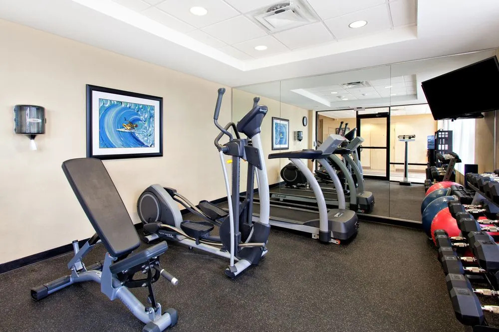 Holiday Inn Express & Suites Oceanfront Daytona Beach Shores by IHG