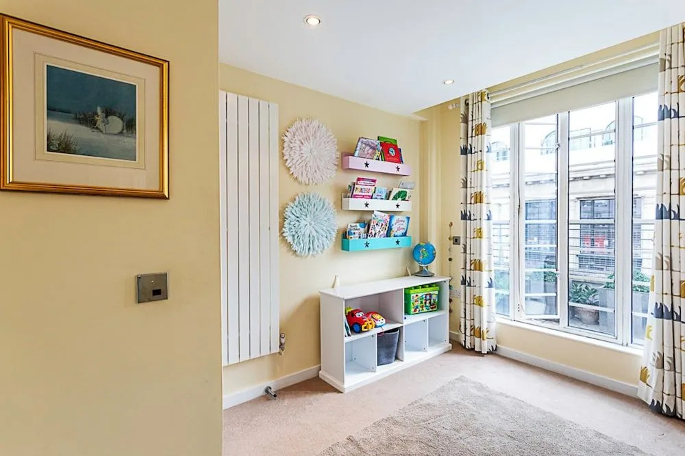 Luxury and Modern Bayswater Apartment