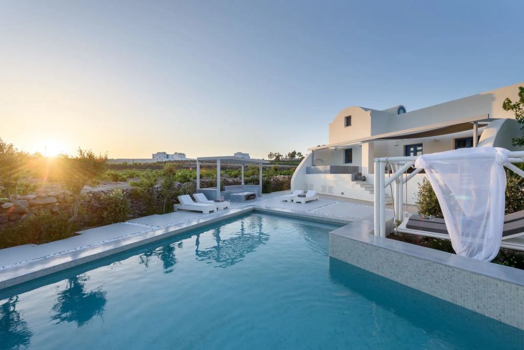 Ambeli Luxury Villa