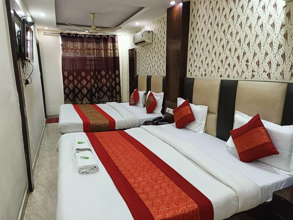 Hotel Amba Deluxe- Managed by Hotel Sidhartha