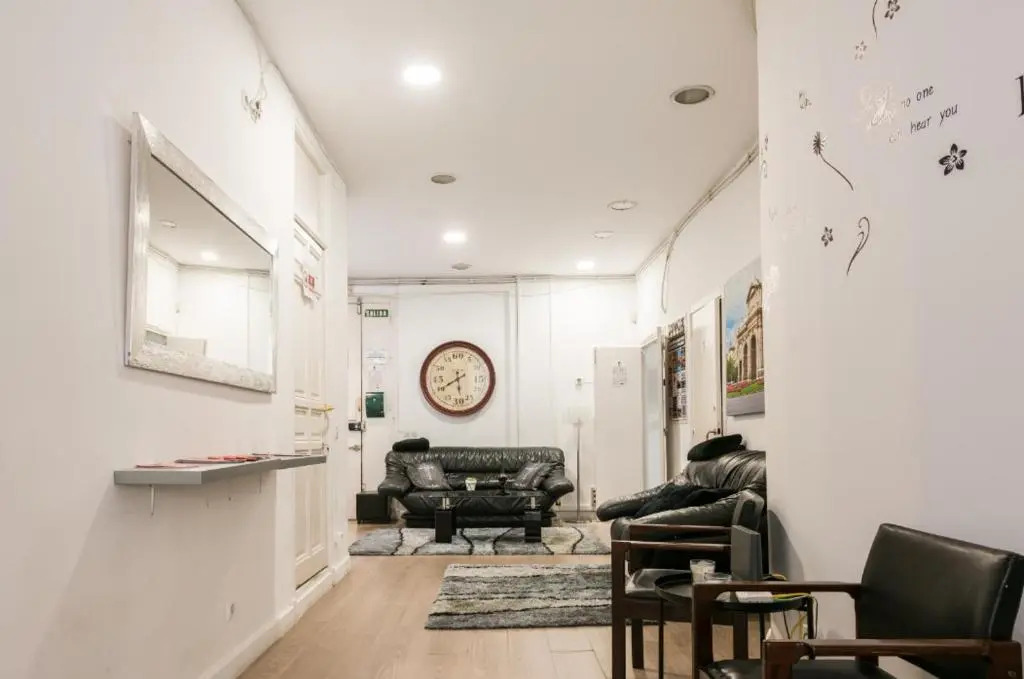 M&F 7 Rooms/7 Bathrooms Over Gran Via