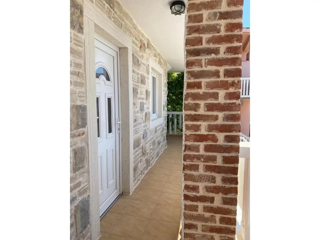 Villa Stone