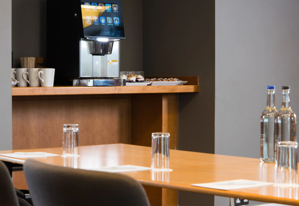 Holiday Inn London West by IHG