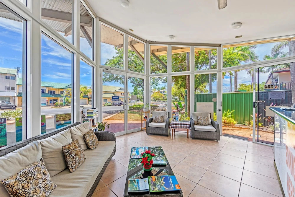 Koala Court Holiday Apartments