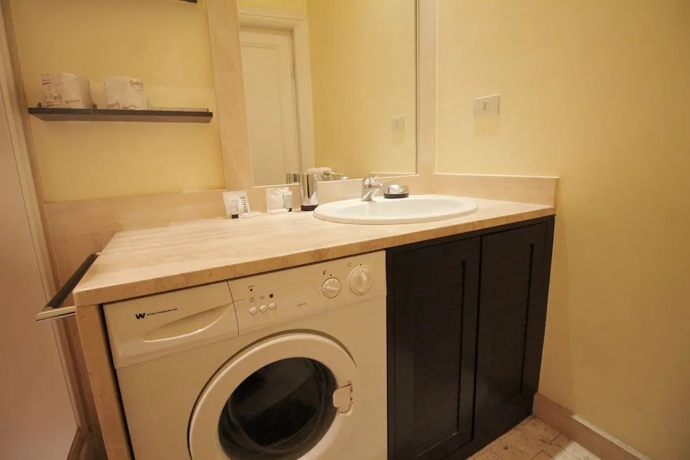Prestigious Family Apt near St. Peter