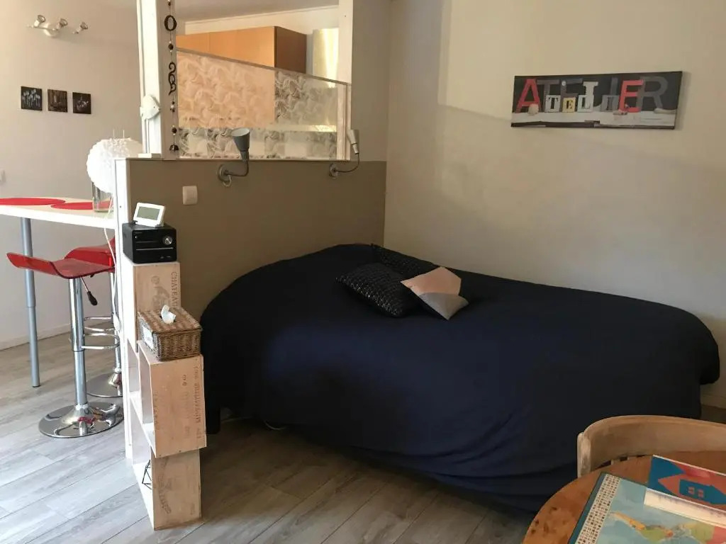 Studio rez-de-chaussée, à Lesquin/Lille aéroport