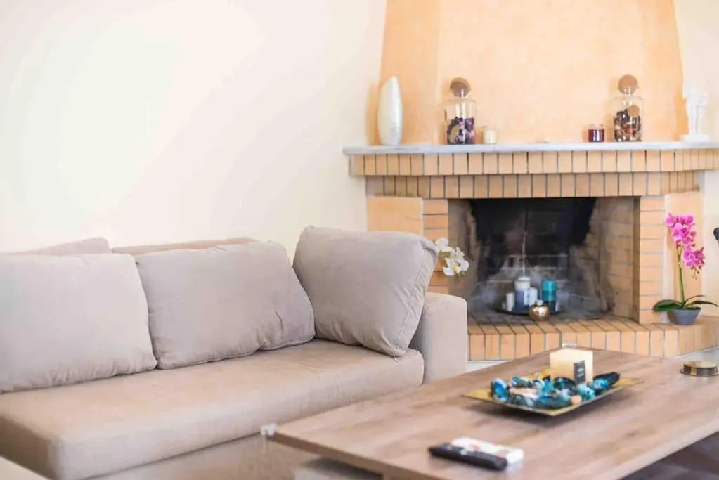 Saronis seaview 2bdr residence 500m from the beach