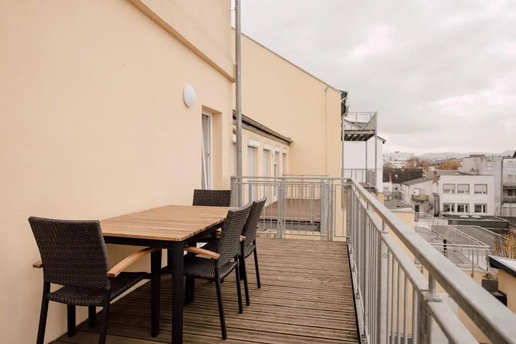 ZION Apartments