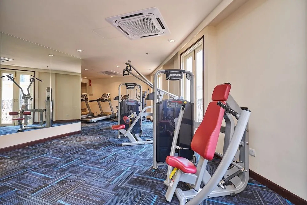 OYO Home 89377 The Platinum Suites