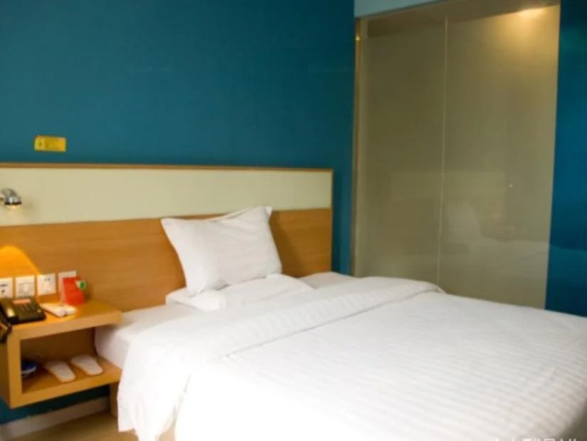 7 Days Premium Guangzhou Huashi Station Branch