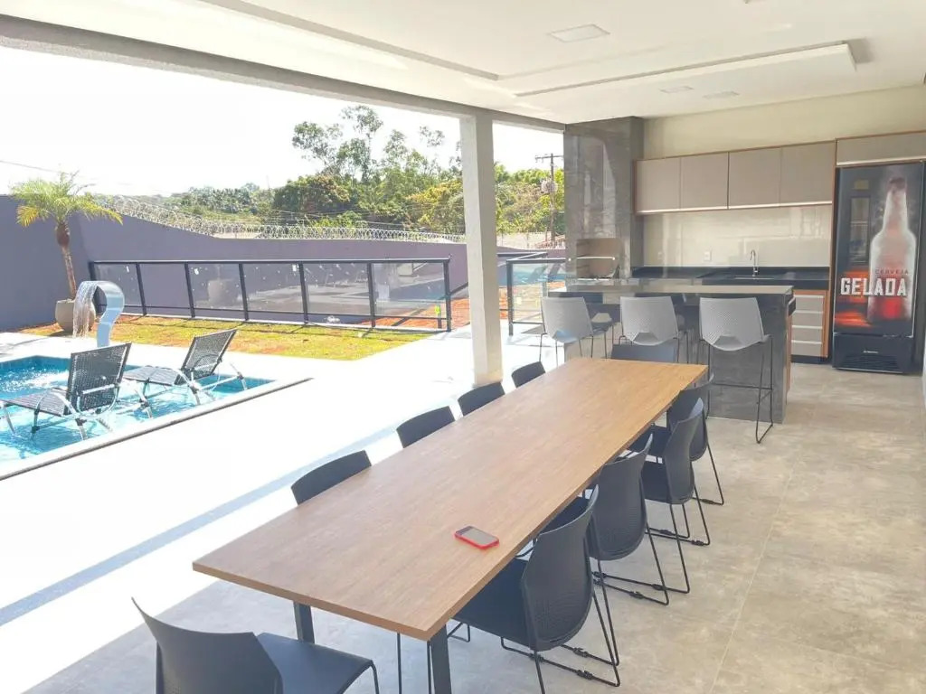 Casa aconchegante com 3 quartos com piscina - Sem roupas de cama e banho, pets sujeito a taxa extra