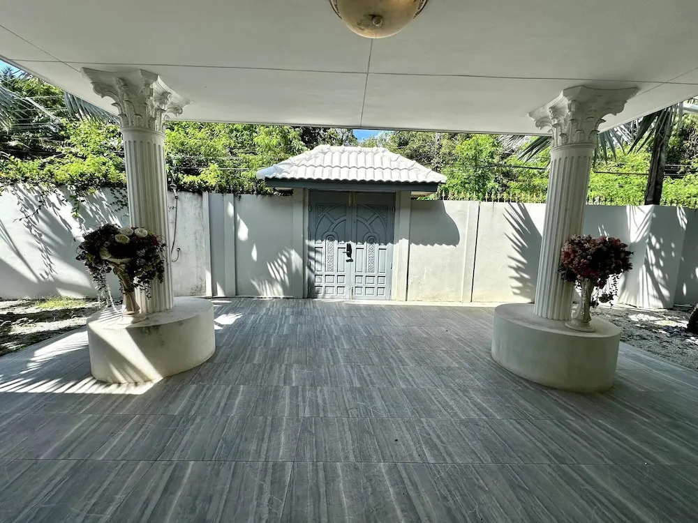 5 Bedrooms Villa 5 min walk to Bangtao beach