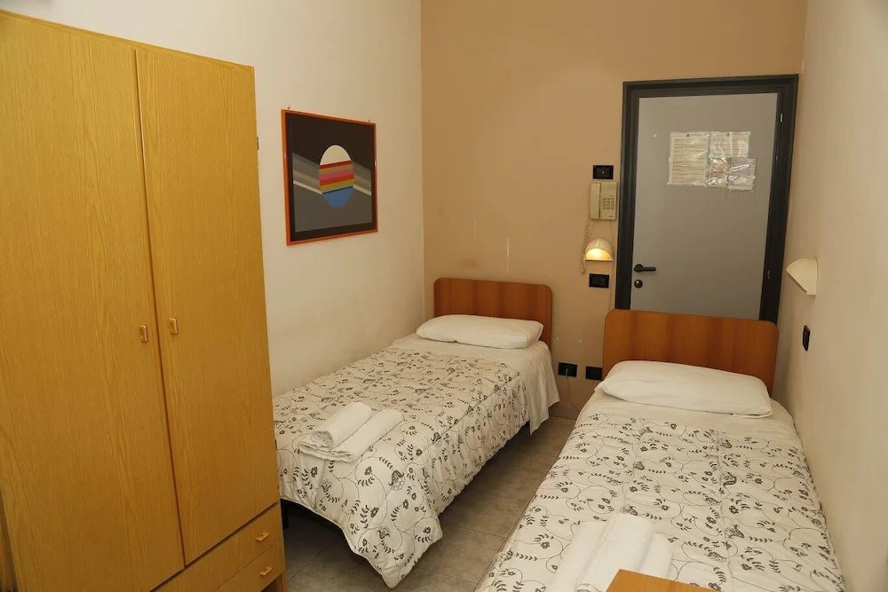 Hotel Villa Dina